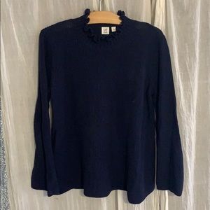 Mockneck sweater in navy blue